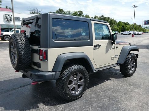 Used 2017 Jeep Wrangler Rubicon AWD/4WD image 5