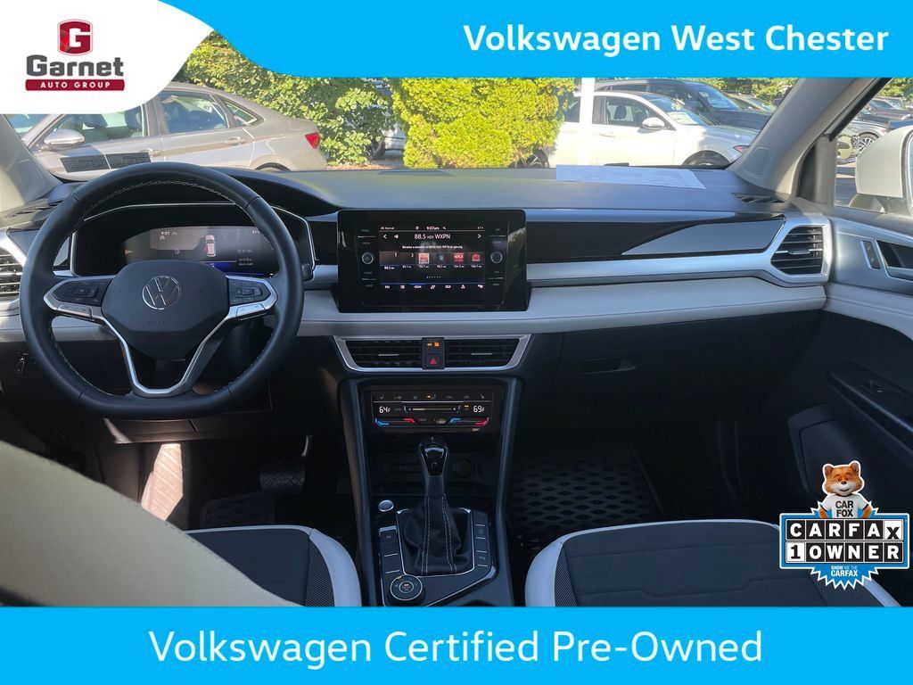 Certified 2025 Volkswagen Taos SE AWD/4WD image 29
