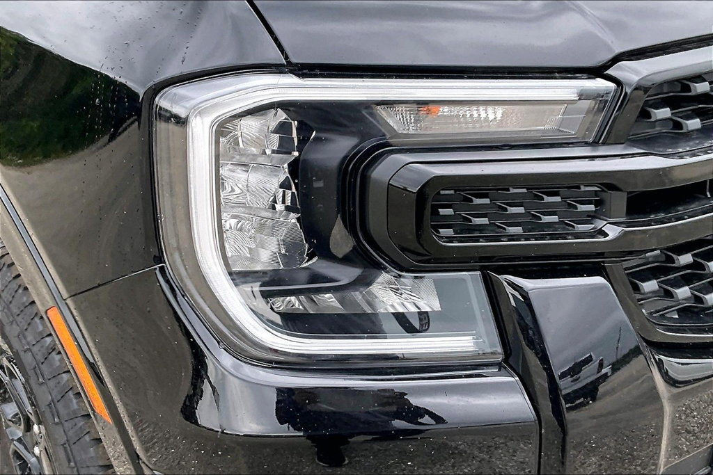 New 2026 Ford Ranger XLT w/ Equipment Group 301A High RWD image 21