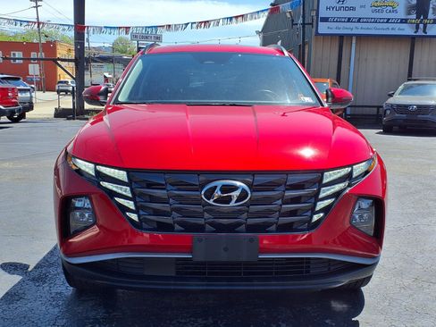 Certified 2023 Hyundai Tucson SEL w/ Convenience Package AWD/4WD image 2