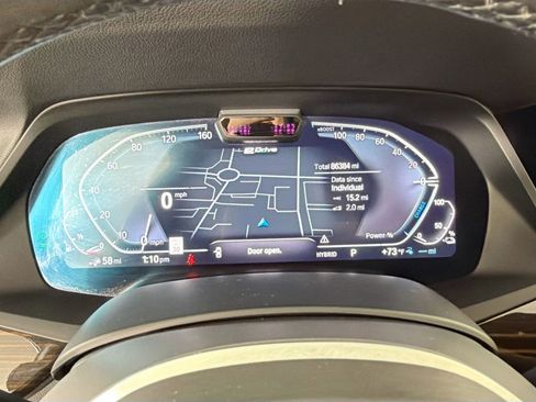 Used 2021 BMW X5 xDrive45e w/ M Sport Package image 11