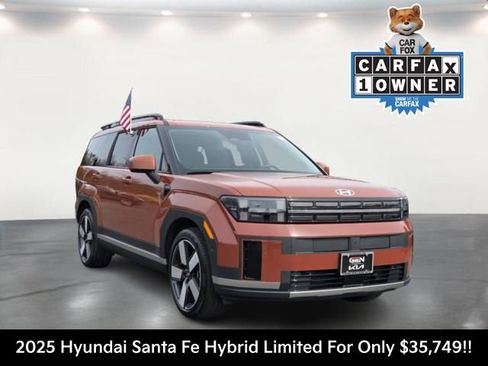 Used 2025 Hyundai Santa Fe Limited image 1