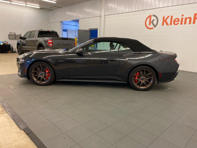 Used 2024 Ford Mustang GT Premium RWD image 4