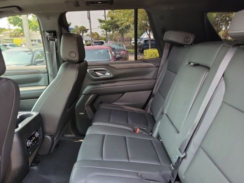 Used 2022 Chevrolet Tahoe LT w/ LT Signature Package RWD image 14