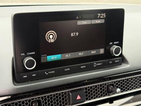 Used 2025 Honda Civic Sport image 21