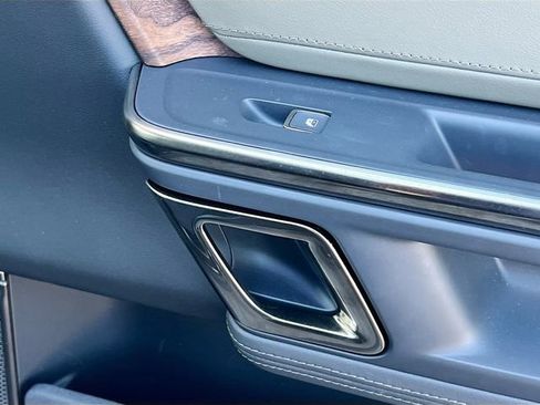 Used 2022 Rivian R1T Adventure image 31