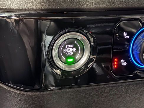 Used 2022 Chevrolet Silverado 1500 RST w/ Z71 Off-Road Package image 27