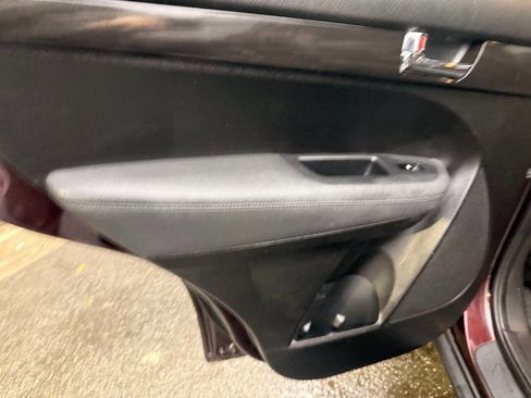 Used 2011 Kia Sorento LX 4dr SUV w/ Convenience Pkg image 9