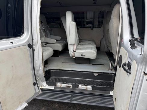 Used 2013 Ford E-350 and Econoline 350 Extended Super Duty w/ PWR Group image 12