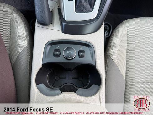 Used 2014 Ford Focus SE w/ SE Winter Package FWD image 20