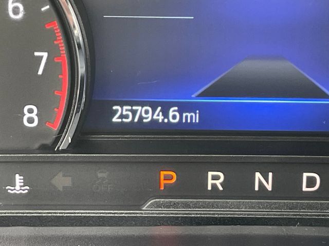 Used 2023 Ford Explorer XLT w/ Equipment Group 202A AWD/4WD image 11