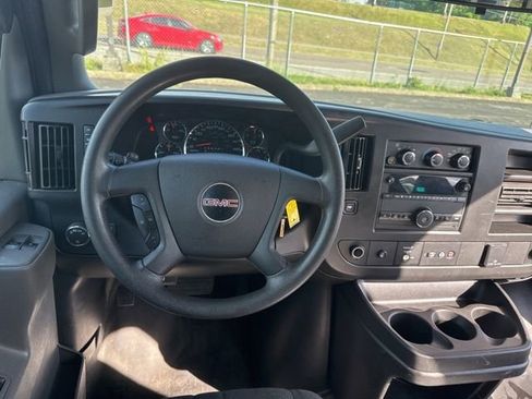 Used 2019 GMC Savana 2500 w/ Driver Convenience Package RWD image 14