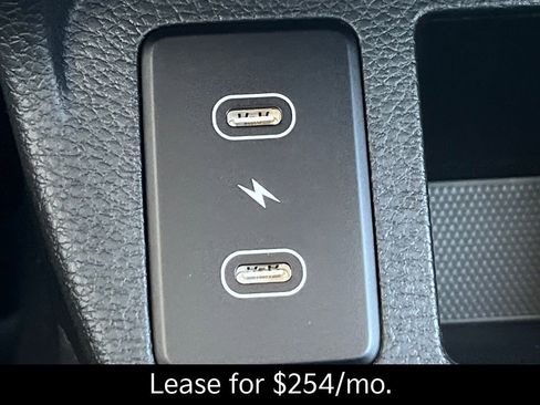 New 2026 Kia Seltos EX image 36