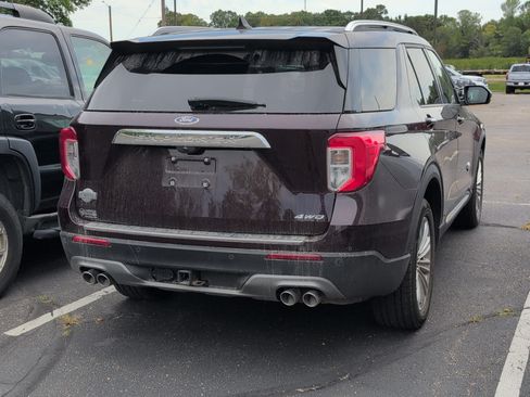 Used 2023 Ford Explorer King Ranch w/ Technology Package AWD/4WD image 4
