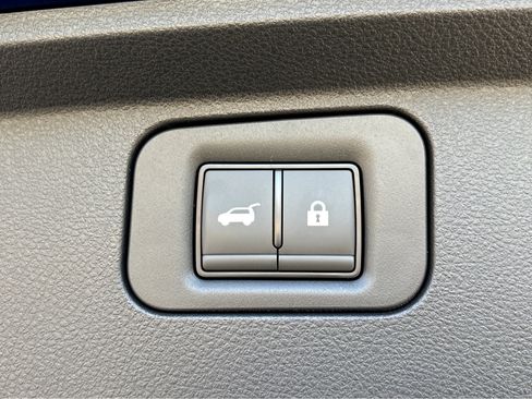 New 2026 Nissan Armada SL image 29