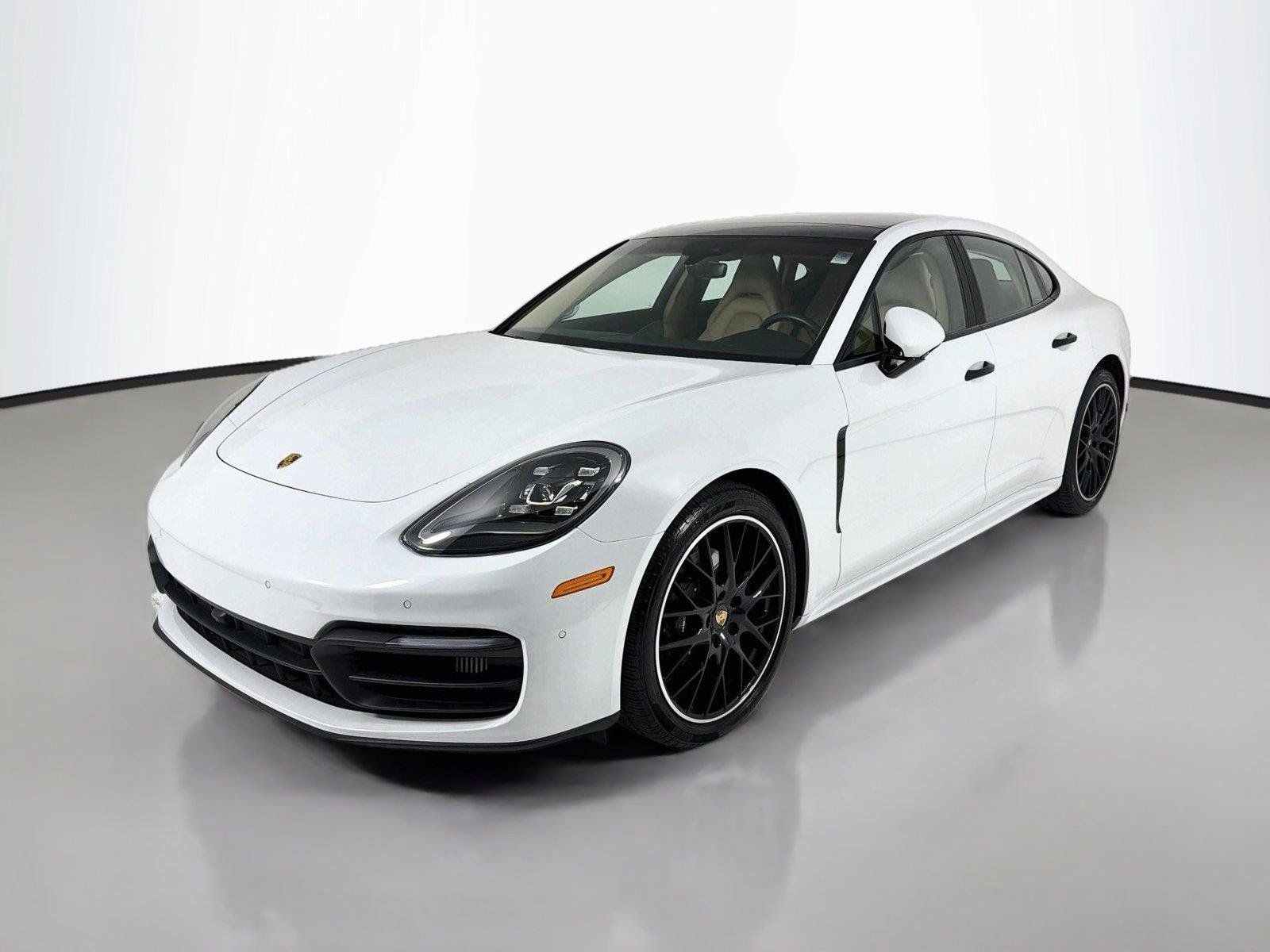 Used 2022 Porsche Panamera 4 AWD/4WD image 1