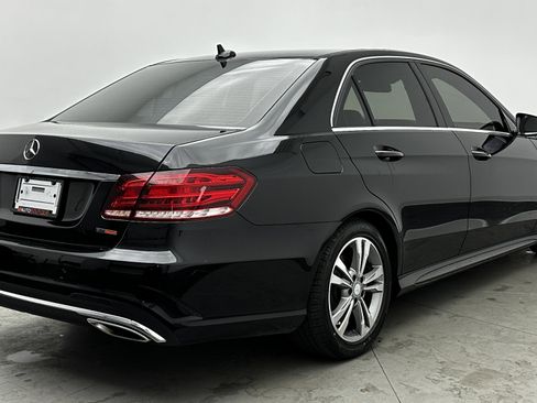 Used 2016 Mercedes-Benz E 350 Sedan w/ Premium Package image 10