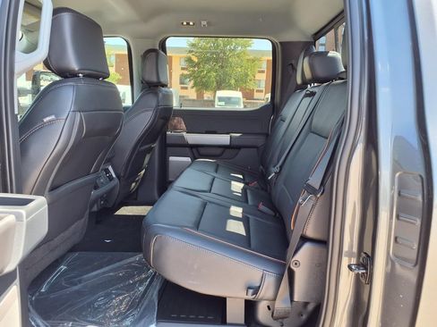 New 2026 Ford F250 Lariat w/ Black Appearance Package AWD/4WD image 20