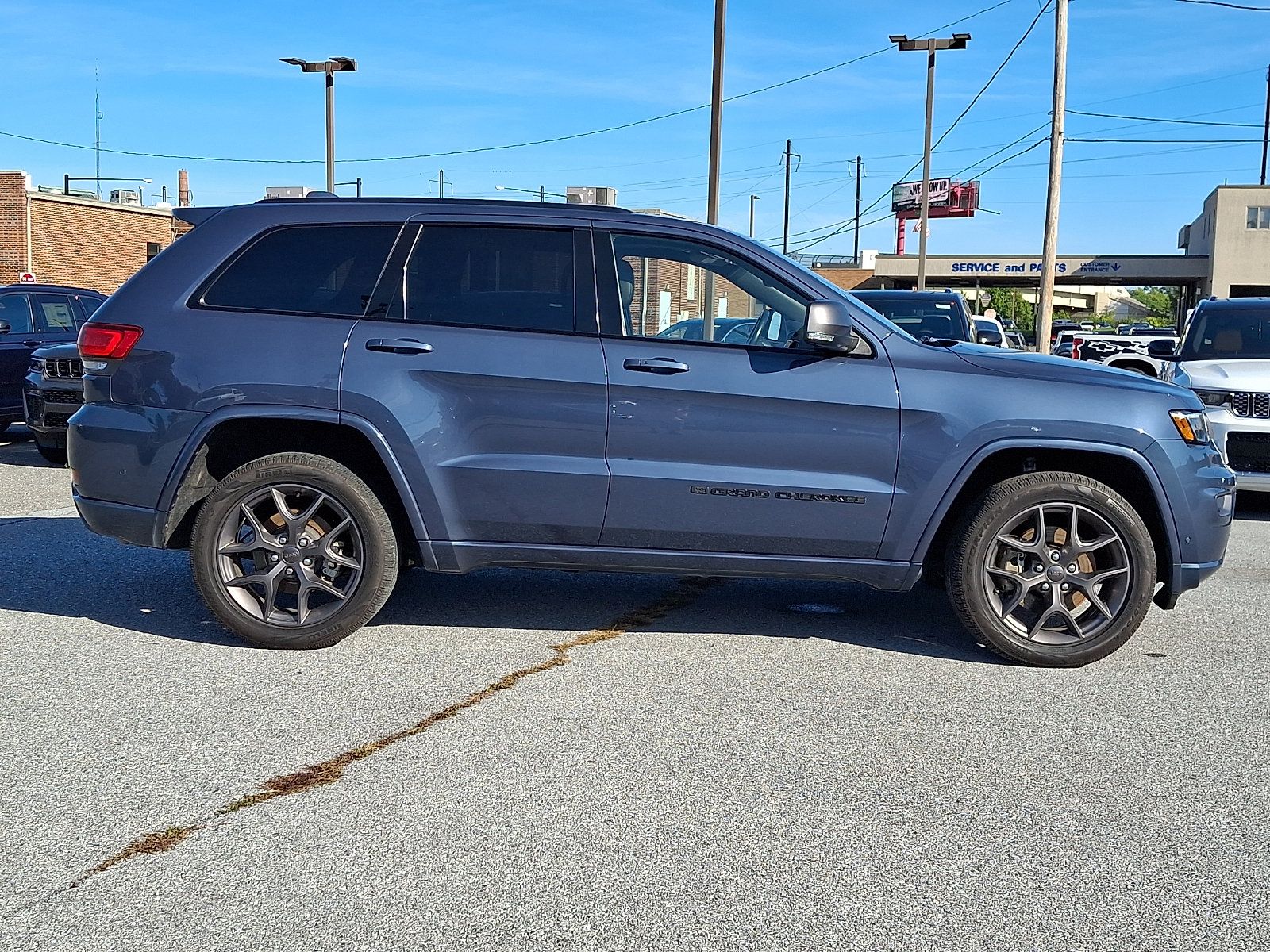 Used 2021 Jeep Grand Cherokee Limited w/ Quick Order Package 28K 80th AWD/4WD image 7