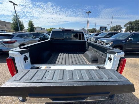 Used 2020 GMC Sierra 1500 SLT image 10
