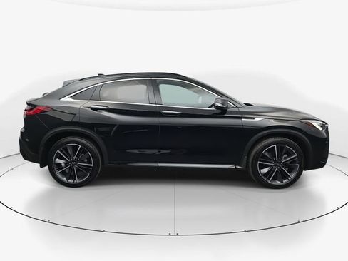Used 2025 INFINITI QX55 Luxe w/ Cargo Package image 11