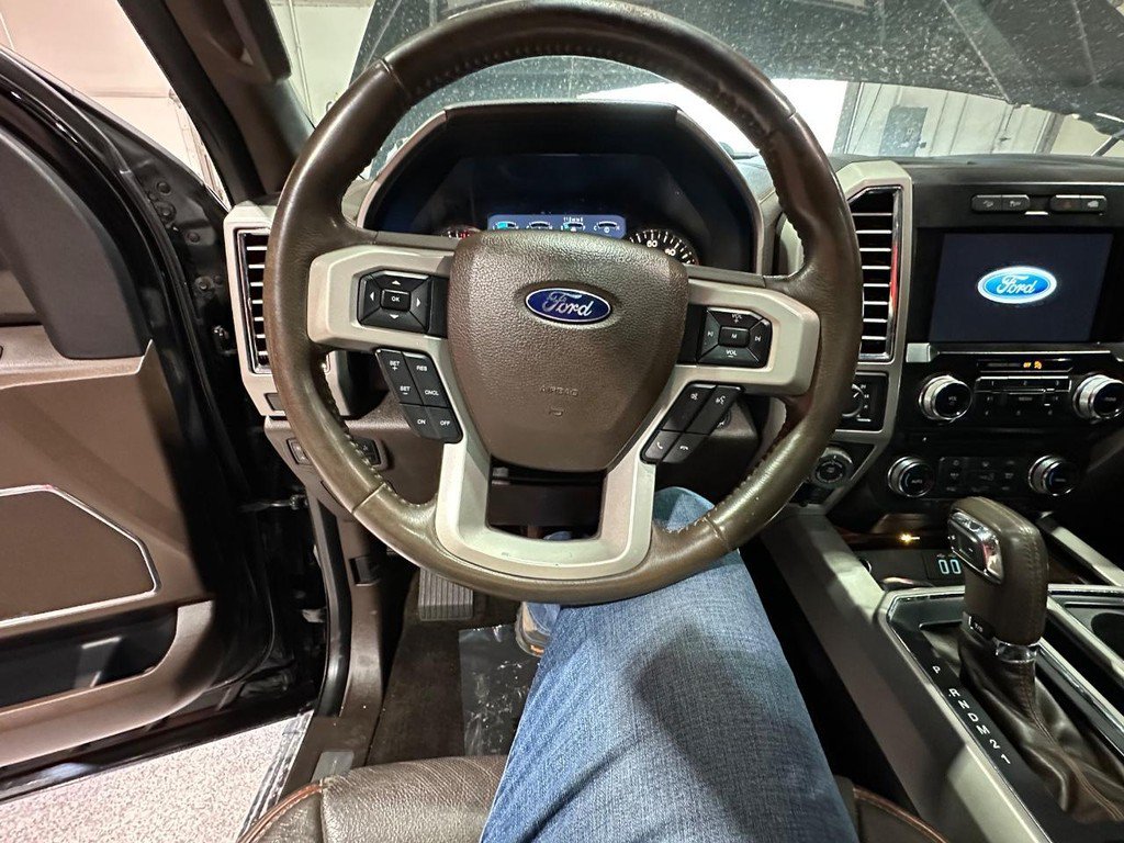 Used 2016 Ford F150 King Ranch w/ Equipment Group 601A Luxury AWD/4WD image 17