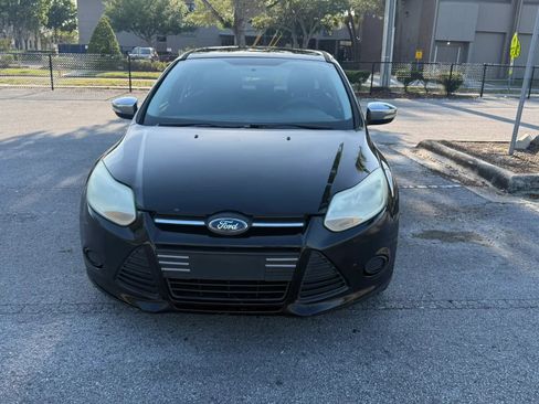Used 2013 Ford Focus SE FWD image 3