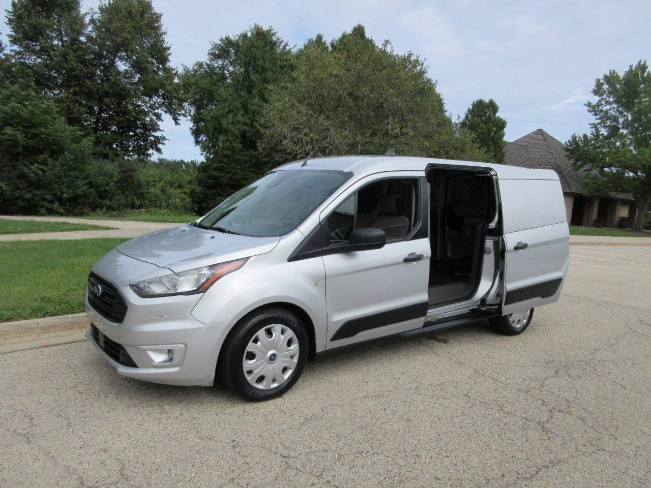 Used 2020 Ford Transit Connect XLT FWD image 33