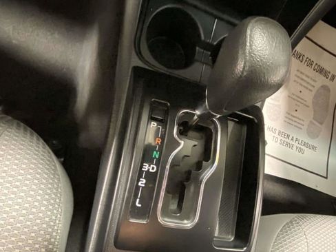 Used 2013 Toyota Tacoma 2WD Access Cab image 16