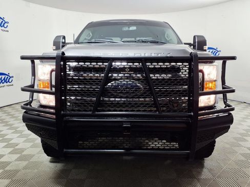 Used 2021 Ford F250 Lariat AWD/4WD image 3