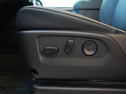 New 2025 Chevrolet Tahoe Premier image 17