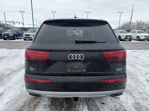 Used 2017 Audi Q7 3.0T Premium Plus image 5