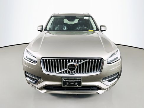 Used 2021 Volvo XC90 T6 Inscription w/ Advanced Package AWD/4WD image 2
