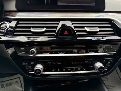 Used 2017 BMW 530i xDrive 530I XDRIVE image 22