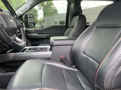 Certified 2024 Ford F350 Lariat w/ Lariat Ultimate Package AWD/4WD image 15