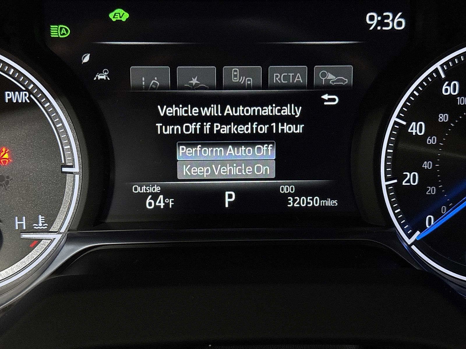 Used 2023 Toyota Venza LE AWD/4WD image 19