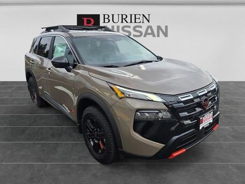 New 2026 Nissan Rogue SV AWD/4WD image 3