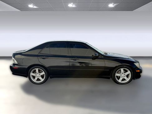 Used 2001 Lexus IS 300 image 8