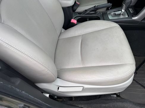 Used 2015 Subaru Forester 2.5i Limited w/ Popular Package #2 AWD/4WD image 16