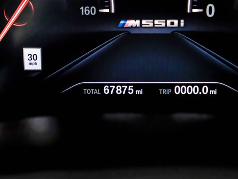 Used 2019 BMW M550i xDrive image 72