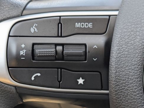 Certified 2025 Kia Sportage LX AWD/4WD image 31