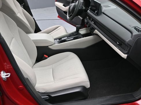 Certified 2023 Honda Accord EX image 30