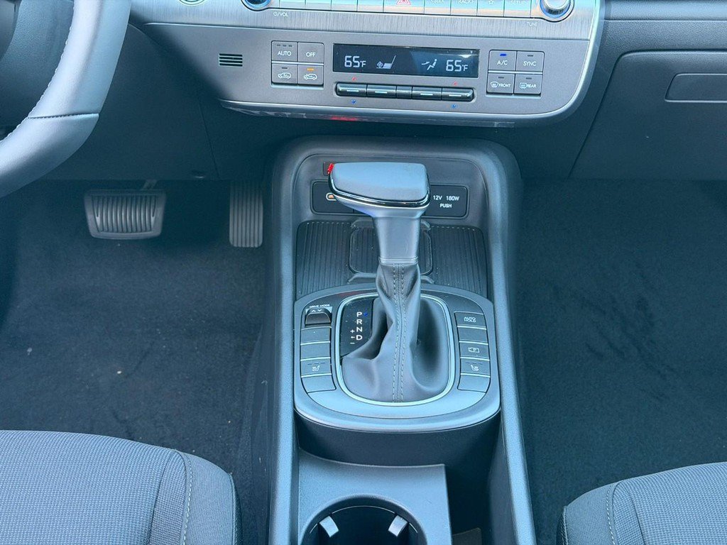 New 2027 Hyundai Kona SEL Sport FWD image 8