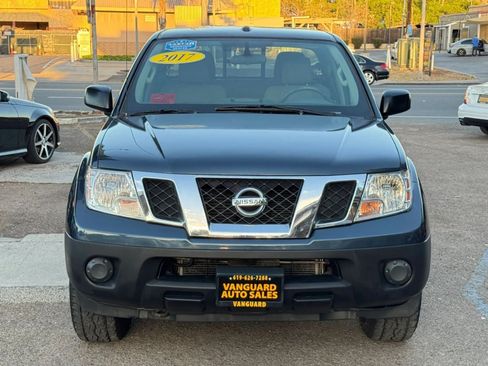 Used 2017 Nissan Frontier SV AWD/4WD image 3