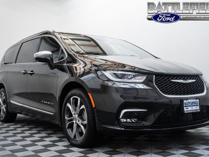 Used 2021 Chrysler Pacifica Pinnacle