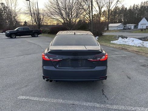 Used 2025 Toyota Camry SE w/ Multimedia Upgrade Package image 4