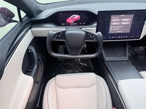 Used 2023 Tesla Model S Plaid image 59
