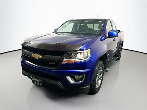 Used 2015 Chevrolet Colorado Z71 AWD/4WD image 3