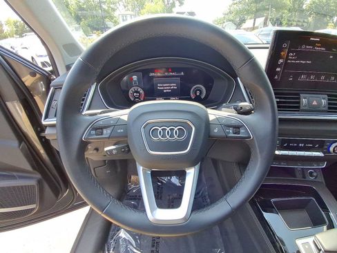 Certified 2023 Audi Q5 2.0T Premium Plus w/ Premium Plus Package AWD/4WD image 22