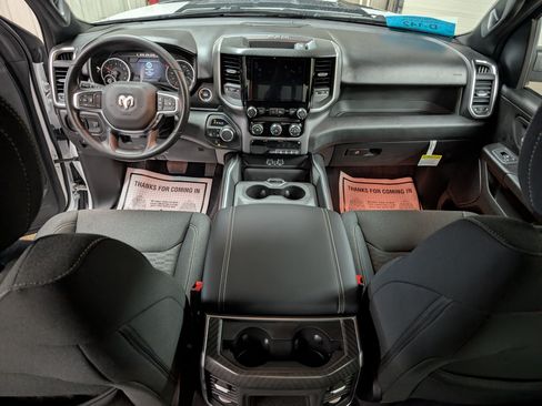 New 2026 RAM 1500 Express AWD/4WD image 9